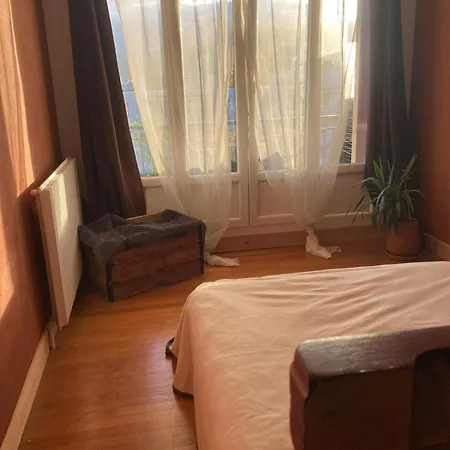 Quartier Calme Et Parking Gratuit Apartamento *